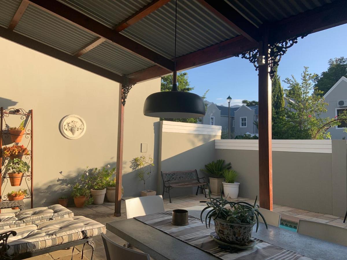 La Gratitude Self Catering Cottage Франсхук Экстерьер фото